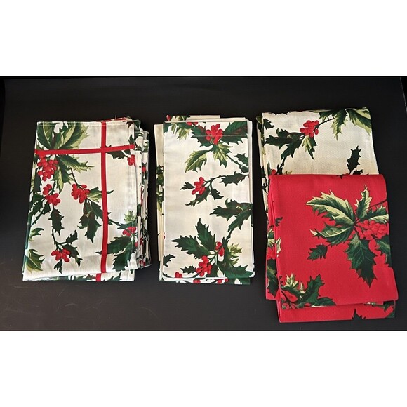 Zina Vasi Christmas Poinsettia Holly Berry Napkins Placemats & Tea Towels Lot - Picture 2 of 15